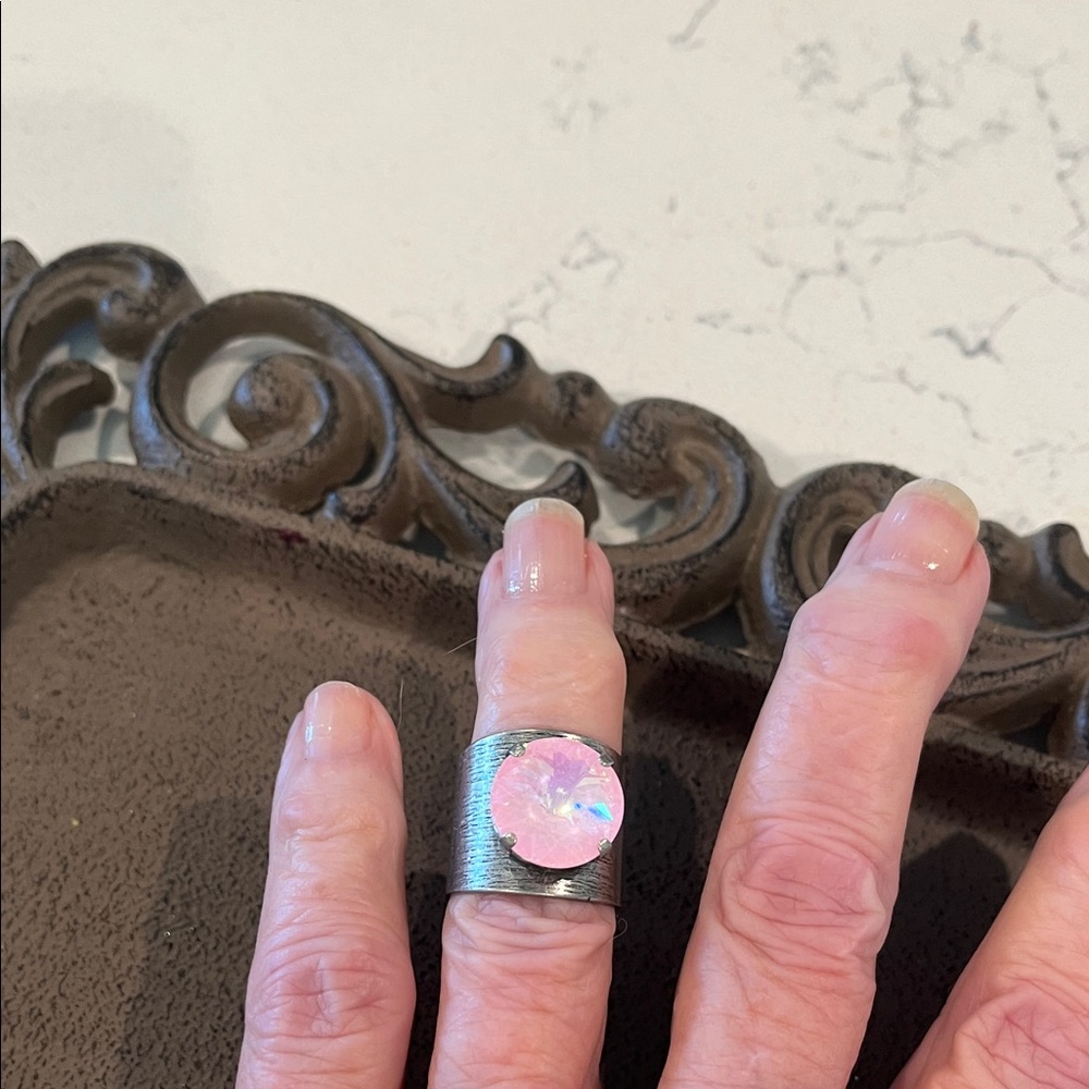 Stunning Pink Opal Ring with Silver Band - Picture 2 of 3